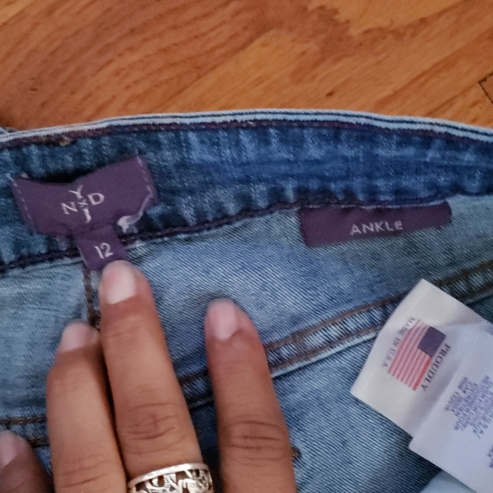 Jeans - Picture 3 of 4